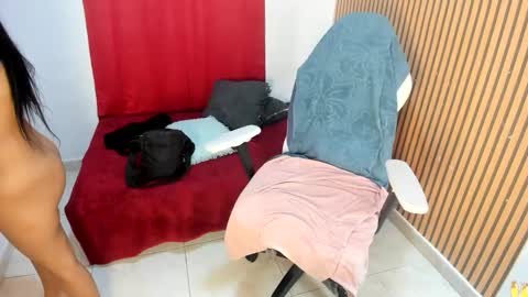 hannah_sexi69 online show from 04/21/26, 02:23