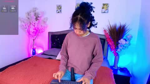 Snapshot of hannahblue_ chatting on 02/09/26, 12:42 HannahBlue online show from 02/09/26, 12:42