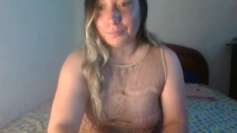 hannahevans2 online show from 12/17/25, 11:11