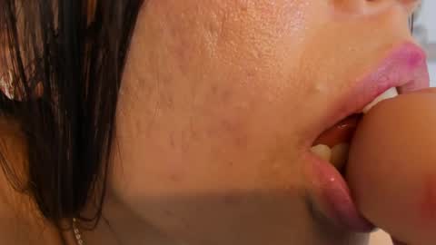 Hannahill69 online show from 04/11/26, 07:45