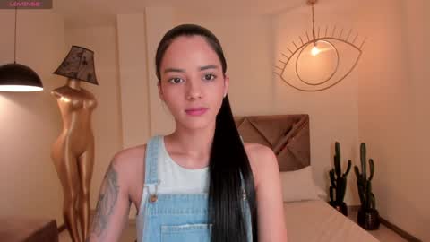 HANNAH J online show from 12/06/24, 05:33