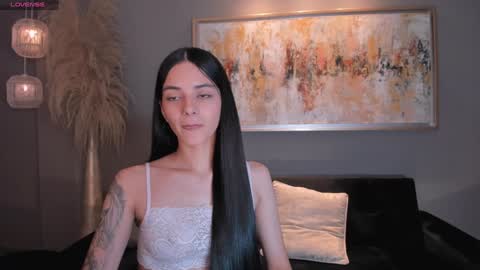 HANNAH J online show from 12/15/24, 07:31