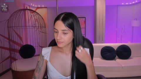 HANNAH J online show from 01/13/25, 08:37