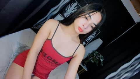 Hannah online show from 02/26/25, 01:11