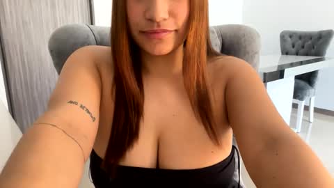 Snapshot of hannakoff chatting on 02/01/25, 05:26 hannakoff online show from 02/01/25, 05:26