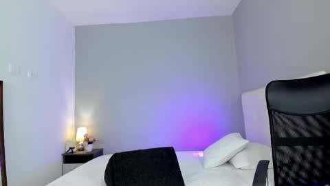 Snapshot of hannamartinnez chatting on 03/12/25, 08:41 hannamartinnez online show from 03/12/25, 08:41