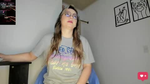   hannasofia x        Schedule 700 -1400GTM-5 online show from 04/27/26, 05:00