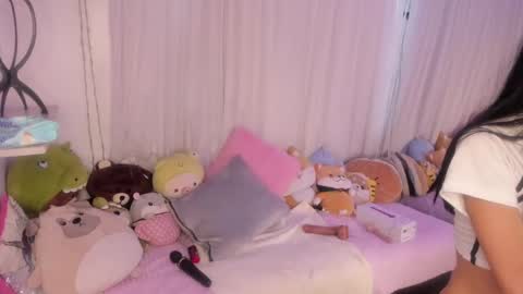 Snapshot of hannie_ws chatting on 02/20/25, 06:24 Hannie ws online show from 02/20/25, 06:24