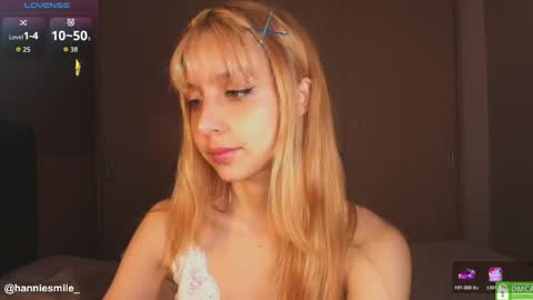 Hannie  online show from 04/11/26, 07:07