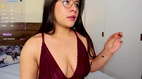 taylor live   online show from 03/12/26, 12:50