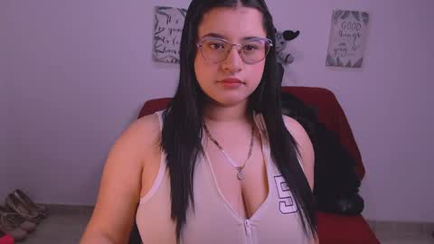 Snapshot of hanny_parkerr chatting on 04/20/26, 11:13 Hanny Parkerr online show from 04/20/26, 11:13