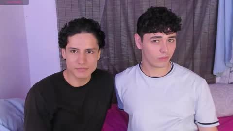 Snapshot of hans_andres17 chatting on 11/30/25, 12:58 hans and andres online show from 11/30/25, 12:58