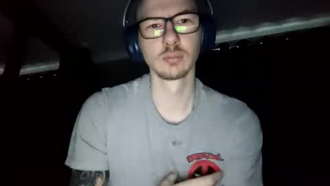 Snapshot of hansole12 chatting on 10/13/25, 06:57 hansole online show from 10/13/25, 06:57