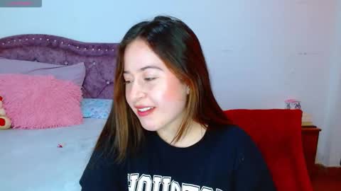 Snapshot of hanssel_tess chatting on 03/25/26, 07:09 isabella online show from 03/25/26, 07:09