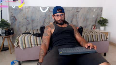 hanz_col online show from 04/05/26, 01:36