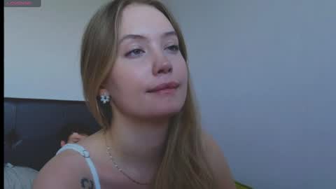 happy__fam online show from 07/04/26, 11:05