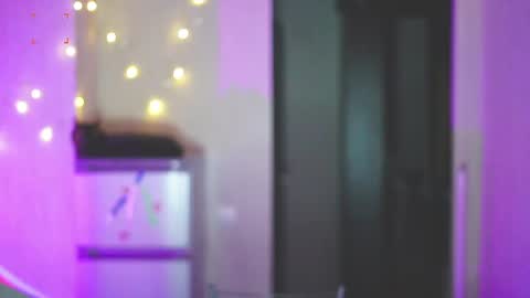 Snapshot of happy_cat_house2 chatting on 01/18/25, 06:43 happy_cat_house2 online show from 01/18/25, 06:43