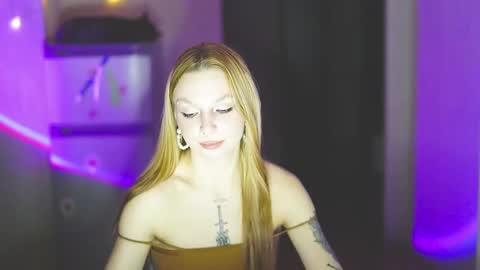 Snapshot of happy_cat_house2 chatting on 02/06/25, 03:52 happy_cat_house2 online show from 02/06/25, 03:52