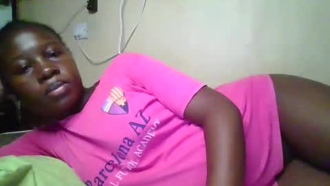 Snapshot of happy_dimple chatting on 10/26/25, 08:37 happy_dimple online show from 10/26/25, 08:37