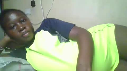 Snapshot of happy_dimple chatting on 12/21/25, 08:16 happy_dimple online show from 12/21/25, 08:16