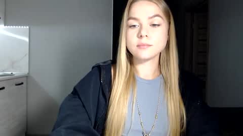 Snapshot of happy_fox_ chatting on 09/22/25, 08:55 happy_fox_ online show from 09/22/25, 08:55