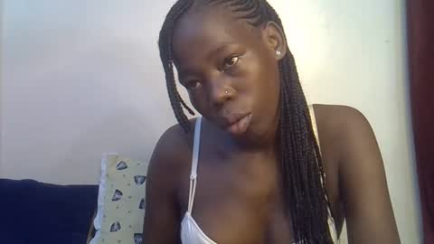 happy_kienyeji online show from 11/11/25, 05:02