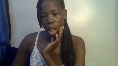 happy_kienyeji online show from 11/12/25, 05:08