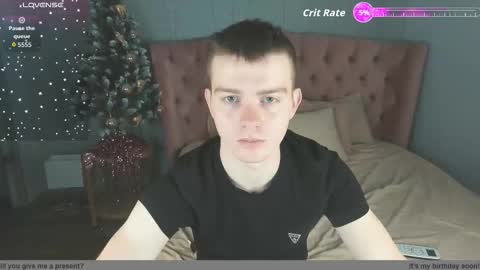 Snapshot of happydeimos chatting on 12/19/25, 11:01 happydeimos online show from 12/19/25, 11:01