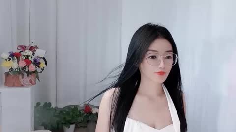 Daisy online show from 03/26/26, 03:45