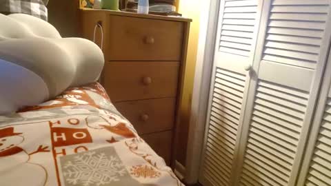 Jhonassmann12 online show from 12/19/24, 02:57