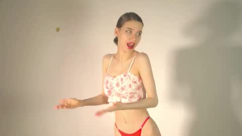 Evy  online show from 03/18/26, 02:26