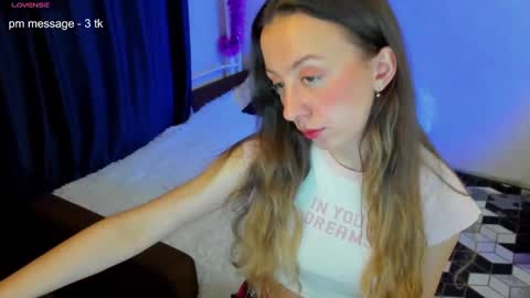 Stephanie online show from 03/02/25, 04:10