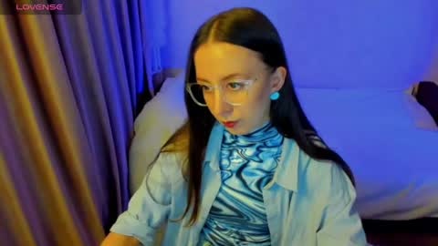 Stephanie online show from 04/15/26, 06:59