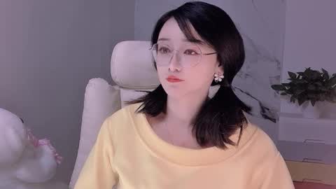 Snapshot of happysweetie168 chatting on 01/20/25, 03:59 Daisy online show from 01/20/25, 03:59