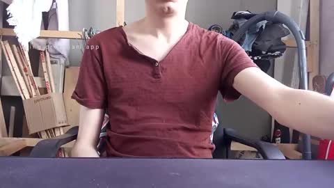 Snapshot of happytronco chatting on 09/13/25, 01:44 happytronco online show from 09/13/25, 01:44