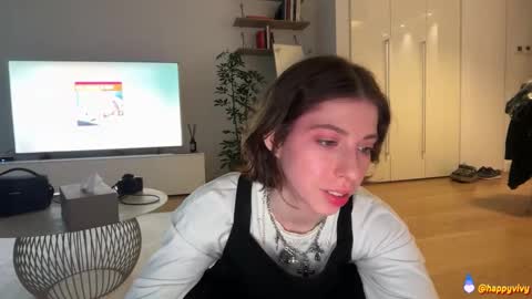 Vivy online show from 03/21/26, 03:55