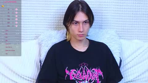 Mark online show from 10/06/25, 03:20