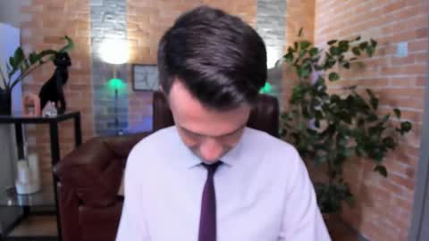 Steve online show from 02/13/25, 01:48