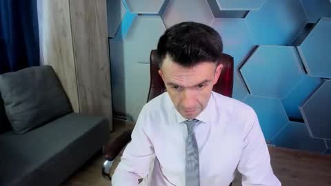 Steve online show from 11/12/25, 11:54