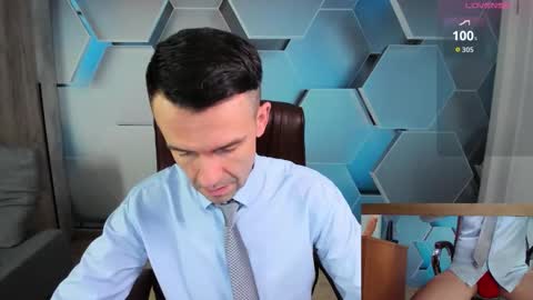 Snapshot of hard_and_juici chatting on 03/09/26, 03:38 Steve online show from 03/09/26, 03:38