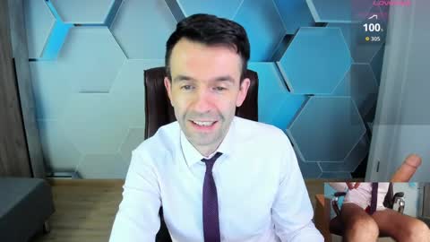 Snapshot of hard_and_juici chatting on 03/30/26, 03:29 Steve online show from 03/30/26, 03:29