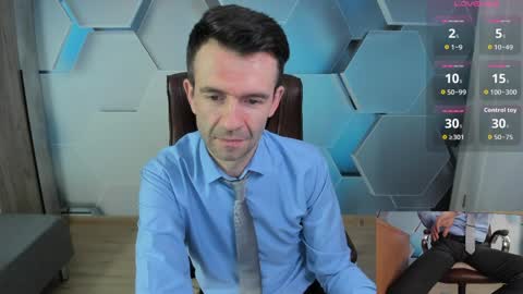 Snapshot of hard_and_juici chatting on 04/02/26, 03:37 Steve online show from 04/02/26, 03:37