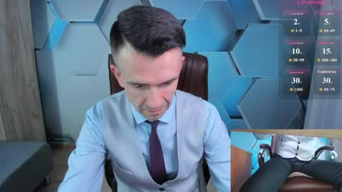 Snapshot of hard_and_juici chatting on 04/09/26, 01:05 Steve online show from 04/09/26, 01:05