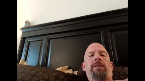 Snapshot of hard_insomnia chatting on 03/26/26, 09:31 HornyHubby online show from 03/26/26, 09:31