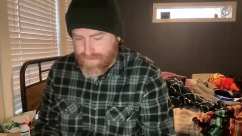 Snapshot of hard_irishman chatting on 01/13/25, 01:28 Zach online show from 01/13/25, 01:28