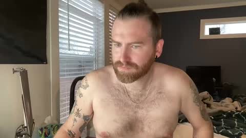 Snapshot of hard_irishman chatting on 02/09/25, 01:25 Zach online show from 02/09/25, 01:25