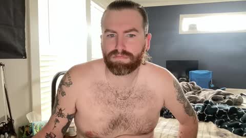 Snapshot of hard_irishman chatting on 02/13/25, 05:33 Zach online show from 02/13/25, 05:33