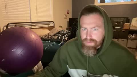 Snapshot of hard_irishman chatting on 10/29/25, 12:29 Zach online show from 10/29/25, 12:29