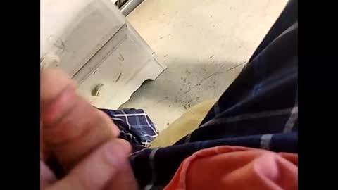 hardandhorny422 online show from 11/10/25, 08:41