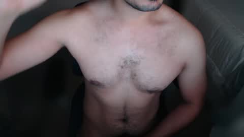 Snapshot of hardandhornyandbrown chatting on 12/14/24, 12:22 H online show from 12/14/24, 12:22